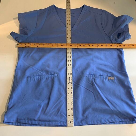 Figs Top Womens 2XL XXL Casma Pockets Scrub Short Sleeve V Neck Medical Shirt - Picture 8 of 12
